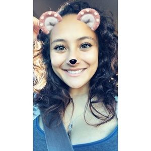 Meet your Posher, Raeann